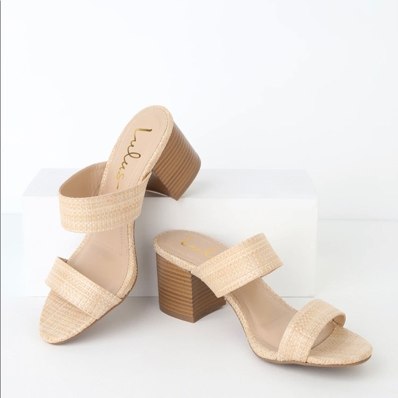 Cute, raffia block heel sandals from Lulus. Size 6 - Picture 5 of 6